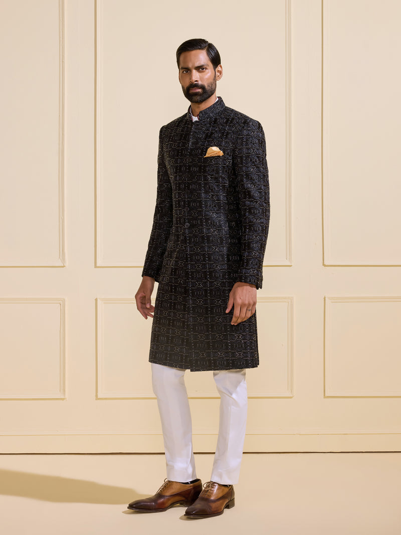 THE SARTORIAL SHRINE: MIDNIGHT BLACK ACHKAN