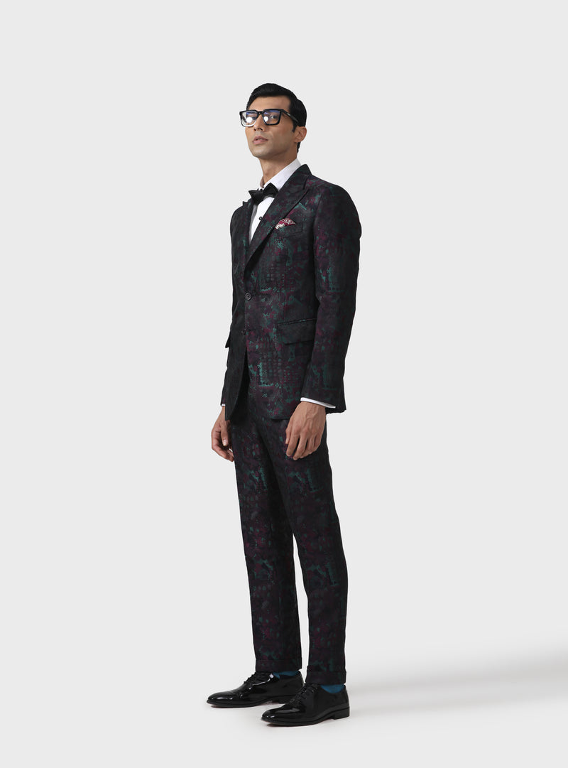 SARTORIAL SPLENDOUR THE BESPOKE WINE MULTICOLOURED TUXEDO JACKET