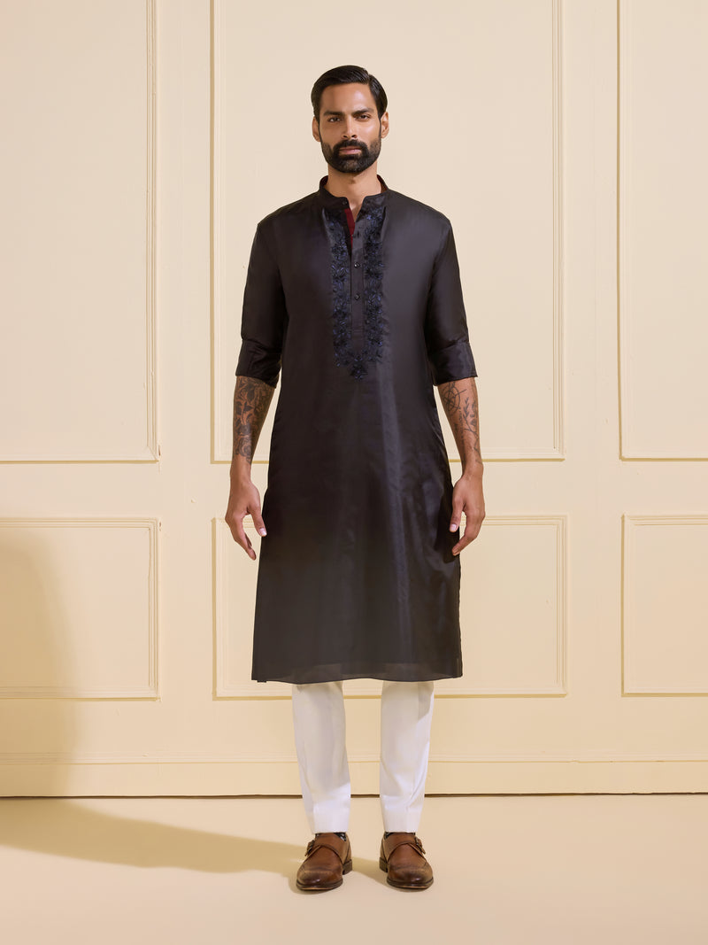 MIDNIGHT NOIR CHARM: THE EMBROIDERED BLACK KURTA