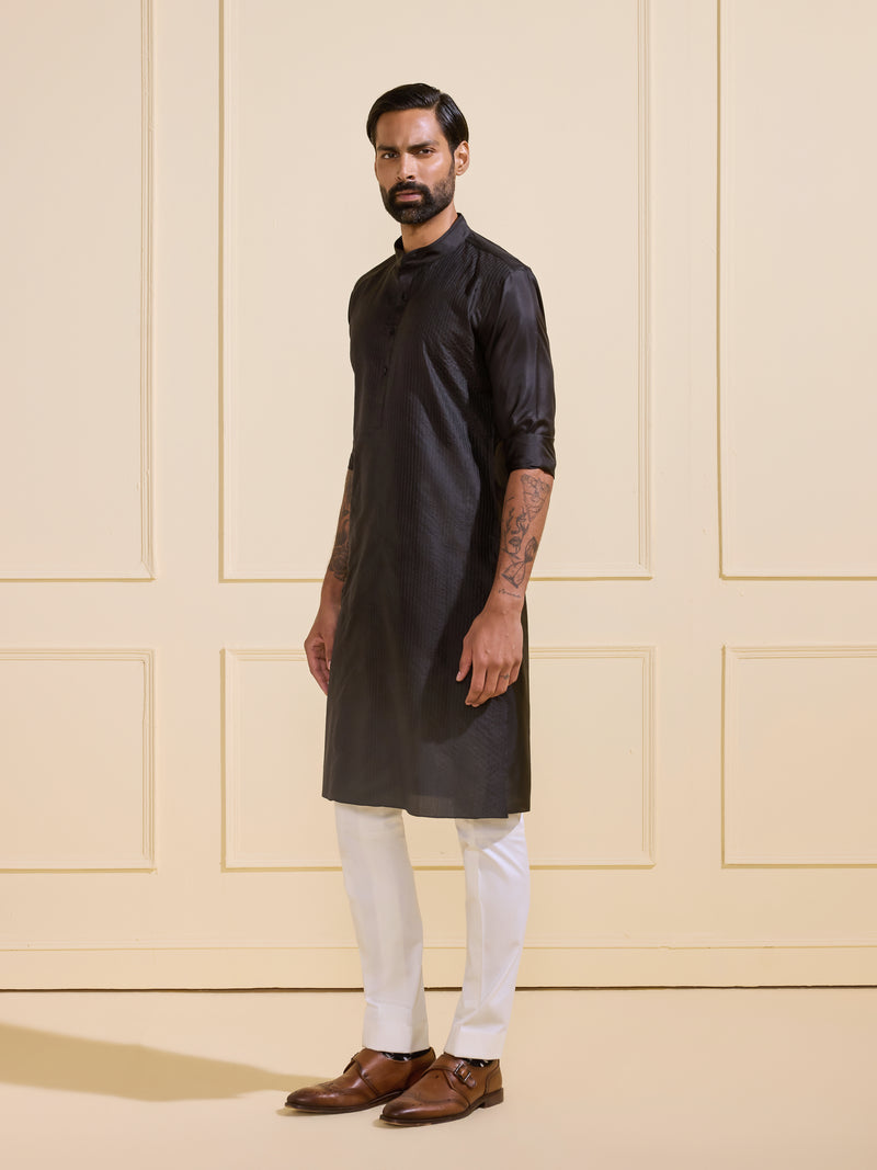 ECLIPSED ALLURE: TAILORED BLACK KURTA