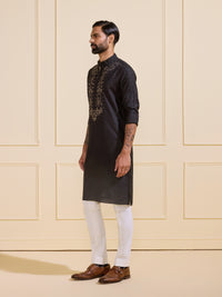 THE GILDED NIGHT: REGAL BLACK KURTA