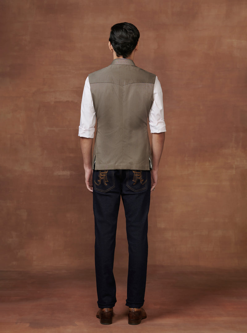 LUSTROUS WOOL WAISTCOAT WITH YOKE DETAILING