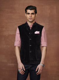 BLACK VELOUR WAISTCOAT WITH PIPED ALLURE