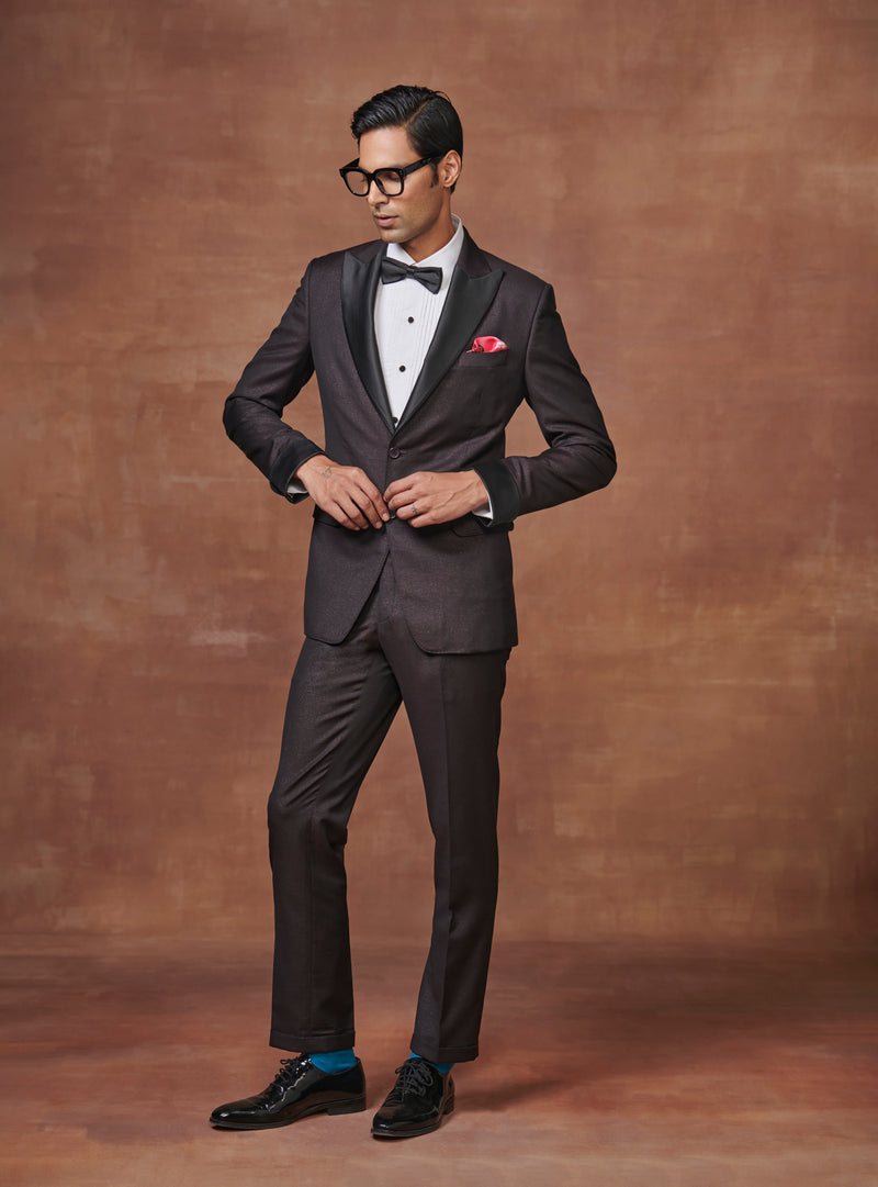 RADIANT OPULENCE THE WINE METALLIC GABARDINE TUXEDO