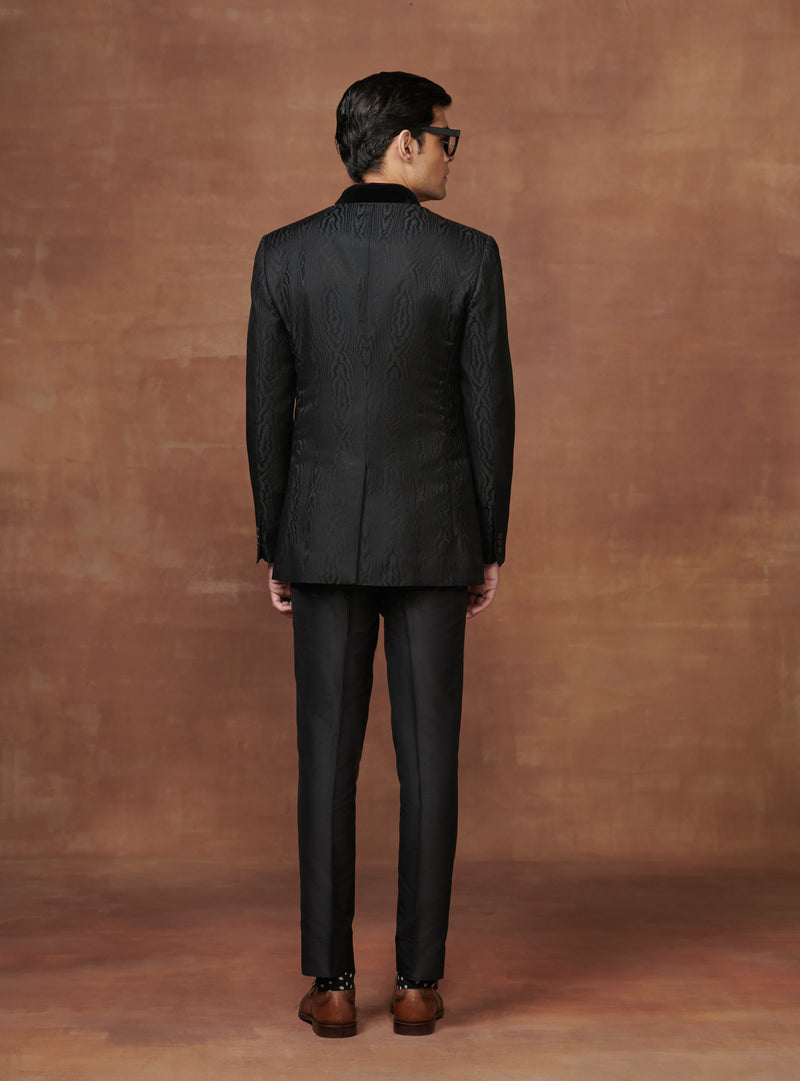 ELEGANT EXCELLENCE THE BLACK TEXTURED VELVET BANDHGALA