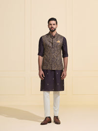 THE BRONZE BLOOM: REGAL PAISLEY-PATTERNED WAISTCOAT