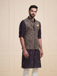 THE BRONZE BLOOM: REGAL PAISLEY-PATTERNED WAISTCOAT