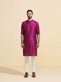 THE GRAPE SILK: A LUSTROUS FESTIVE KURTA