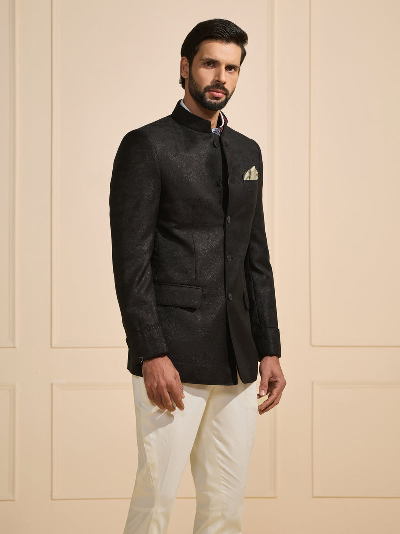THE CIMMERIAN GLOW: THE BANDHGALA WITH A SILKEN SHIMMER