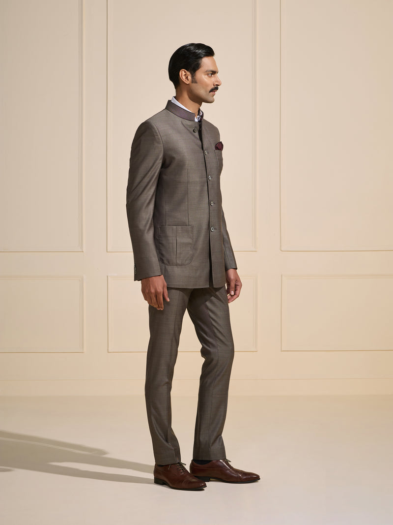 STEEL ELEGANCE: THE CONTEMPORARY BANDHGALA SUIT