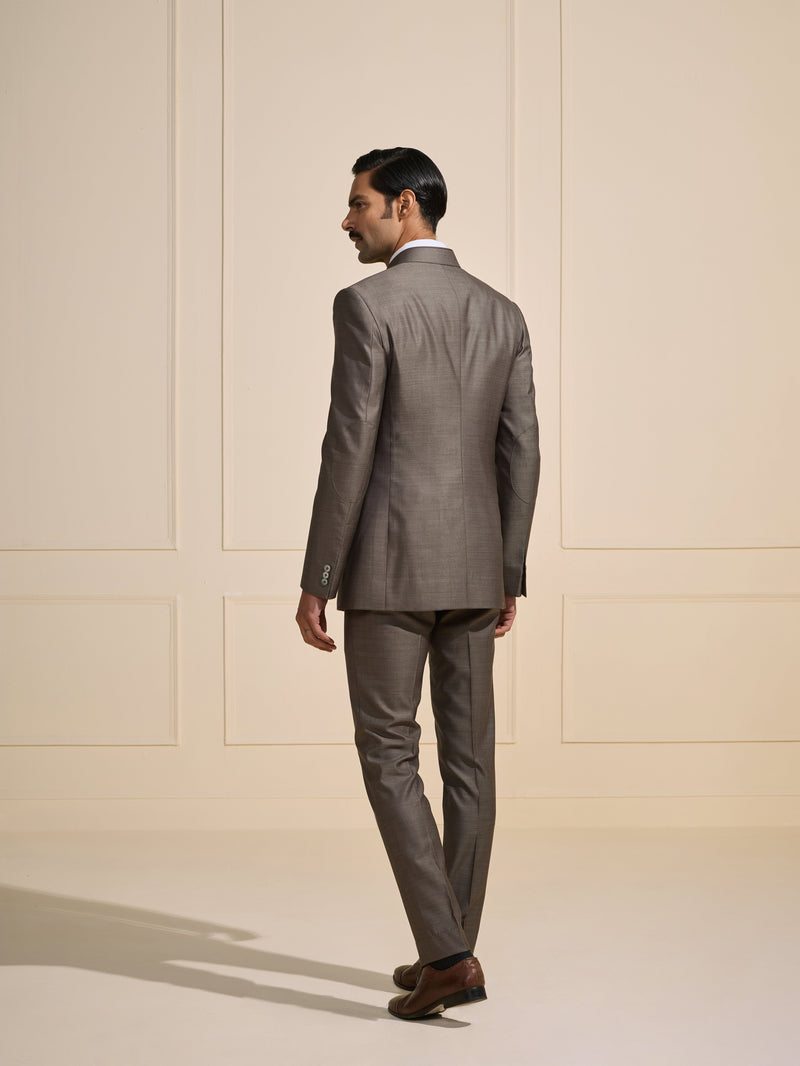 STEEL ELEGANCE: THE CONTEMPORARY BANDHGALA SUIT