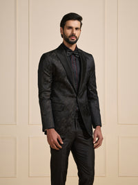 THE SPARKLING GLAMOUR: ULTIMATE BLACK TUXEDO JACKET