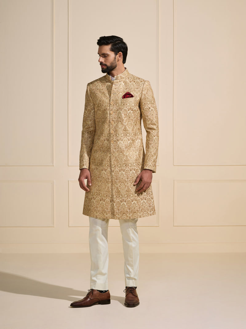 THE GILDED GOLD TAPESTRY: ROYALE ACHKAN