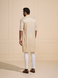 THE STREAMLINED REVERIE TIMELESS KURTA