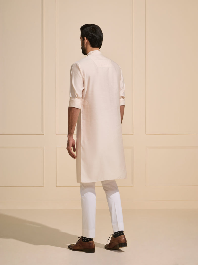 THE CASUAL REFINED LIGHTWEIGHT KURTA