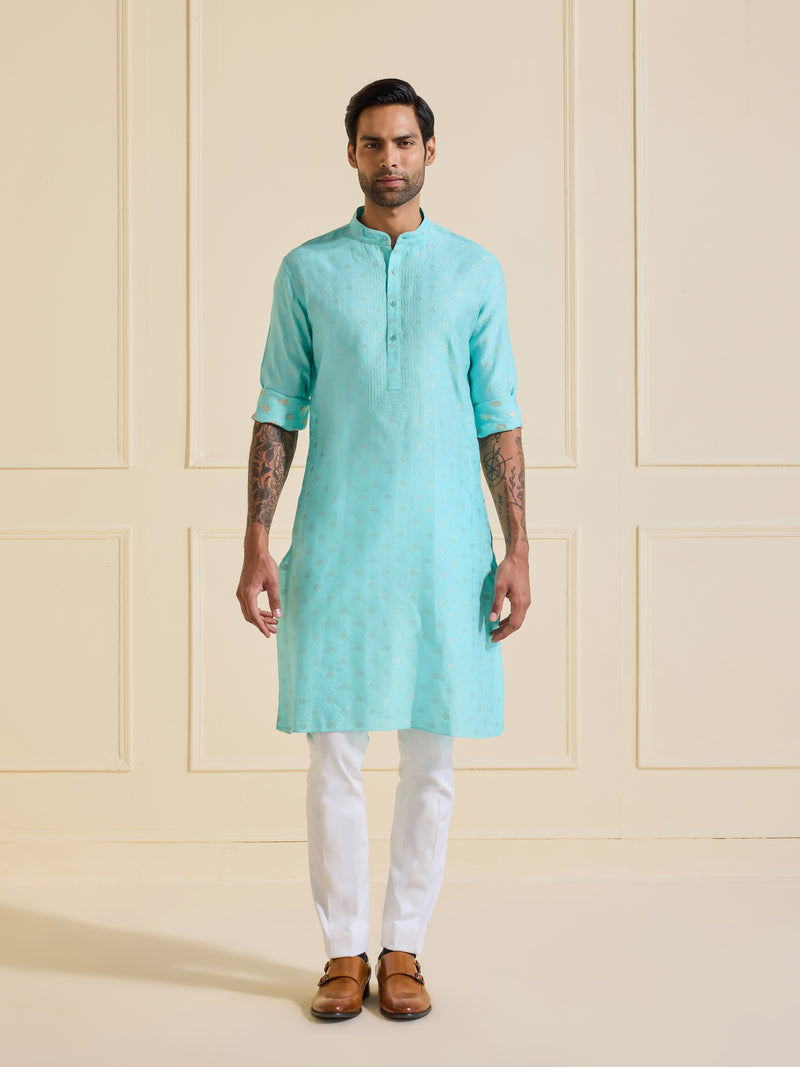 THE SKYWARD SERENITY KURTA