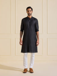 THE SHAHI NOIR KURTA