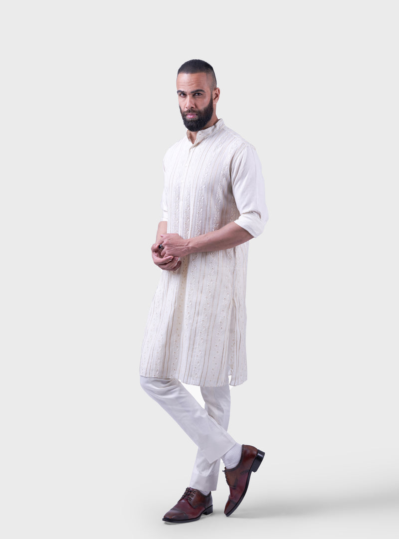 THE BALSAMAND STATELY KURTA