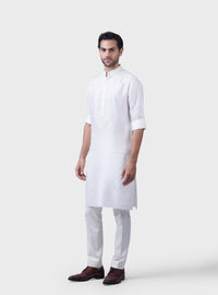 THE IVORY PATTI YOKE KURTA