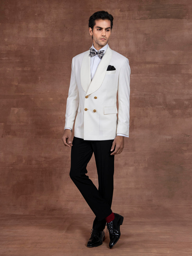 WHITE DOUBLE-BREAST DINNER JACKET