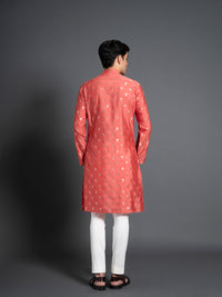 THE ZARI BUTTI KURTA