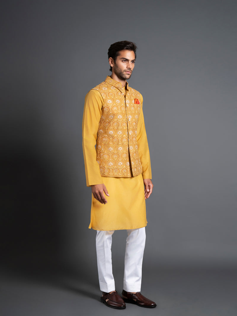 THE JHAROKHA WAISTCOAT