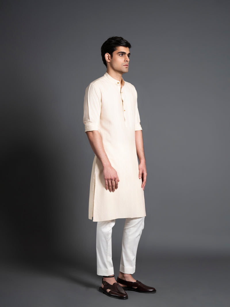 THE PINTUCK STITCH LINE KURTA