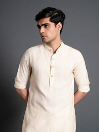 THE PINTUCK STITCH LINE KURTA